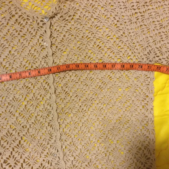 Beautiful knitted lace cartigan by Draper’s and Damon’s - Picture 5 of 13